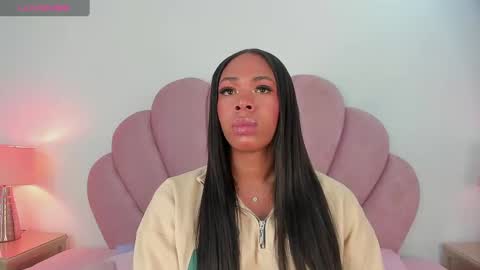 NICOLE online show from 02.03.25