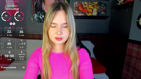 nicolettacooper online show from 12.23.25