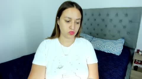  ELIZABETH  online show from 05.19.26