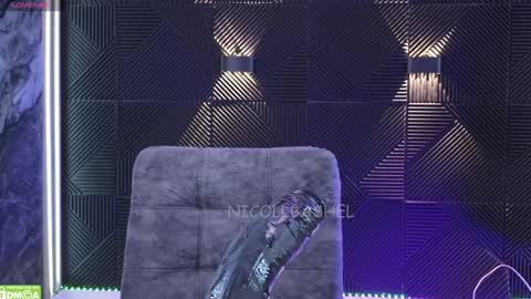 Snapshot of nicollbashel chatting on 12.26.24 Nicoll  Independent model online show from 12.26.24