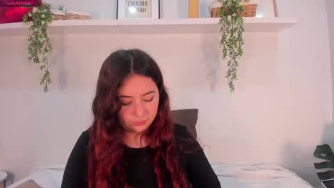 Snapshot of nicolle_evanss_ chatting on 06.06.26 nicolle_evanss_ online show from 06.06.26