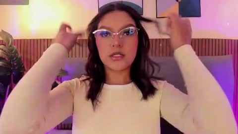 NICOLLE EVANS online show from 07.15.26