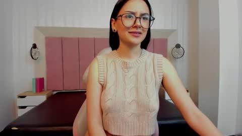 Nicoll  online show from 01.15.26