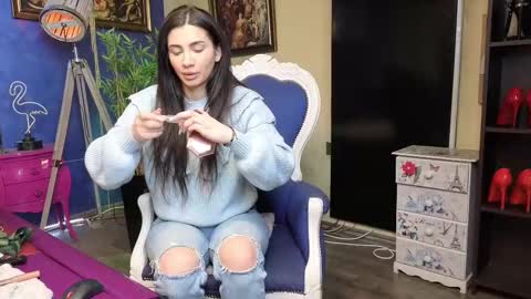 Snapshot of nicollepalmer chatting on 02.24.25 Nicolle online show from 02.24.25