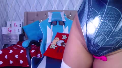 Nicolle Miley online show from 12.22.24