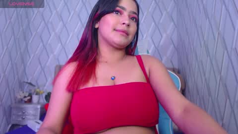 Nicolle Miley online show from 01.18.25