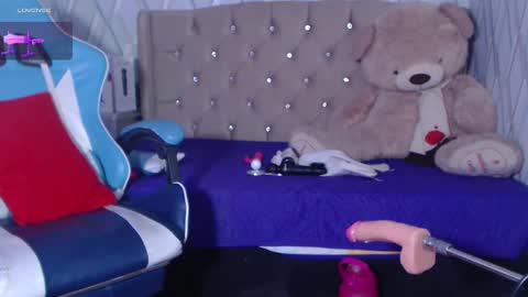 Nicolle Miley online show from 01.19.25