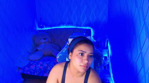 Nicolle Miley online show from 11.14.25