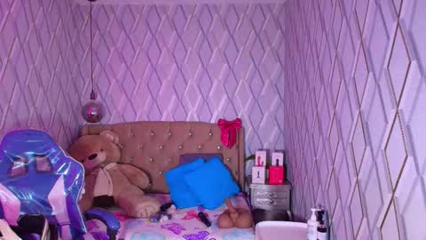 Snapshot of nicolletaylorq chatting on 02.23.26 Nicolle Miley online show from 02.23.26