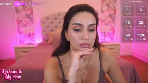 Nicole online show from 12.15.25