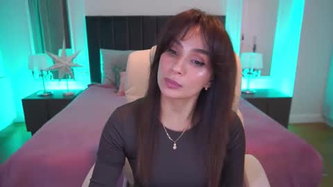 Nicole online show from 02.27.26