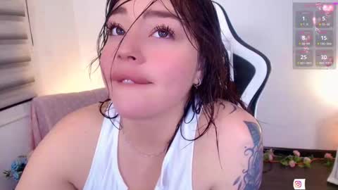 Nicol online show from 10.31.25