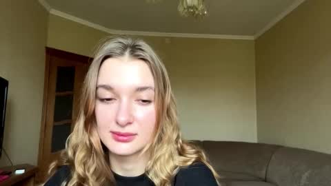Mila online show from 10.07.25