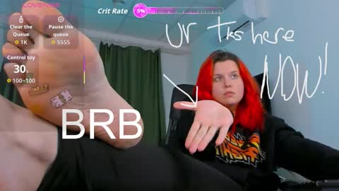 Snapshot of nielletablossom chatting on 11.13.25 Nellie online show from 11.13.25