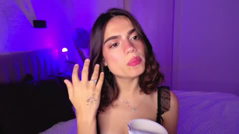 Snapshot of nightfloat chatting on 09.25.25 Daisy nd Tyler 3 online show from 09.25.25