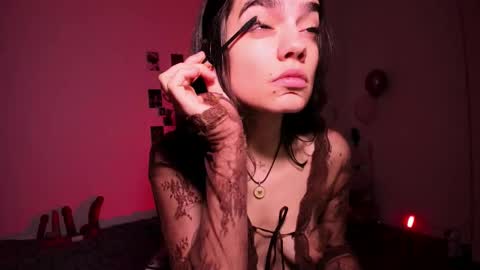 Daisy online show from 11.21.25