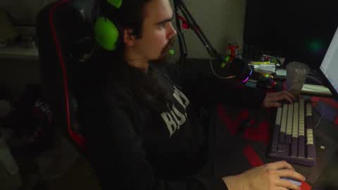 Nightpulse online show from 10.13.25