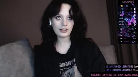  Darcy online show from 12.04.25