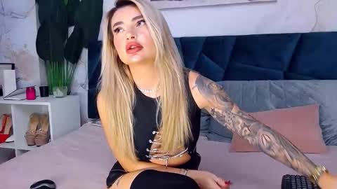 Iris online show from 11.26.25