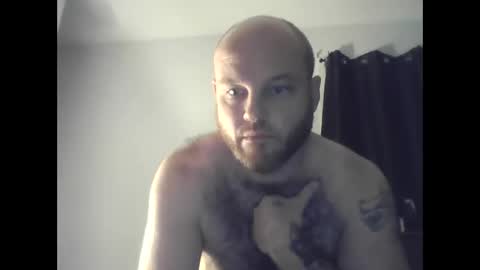 Snapshot of nihilistcreep chatting on 12.10.24 nihilistcreep online show from 12.10.24
