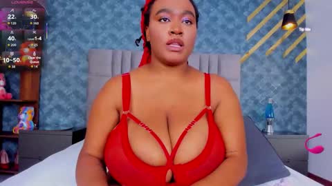 Snapshot of niiamoore_ chatting on 02.02.26 NiiaMoore online show from 02.02.26