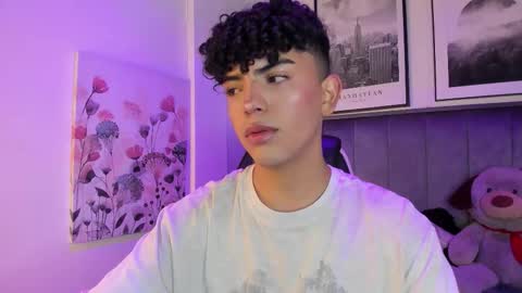 niick_twink online show from 10.15.25