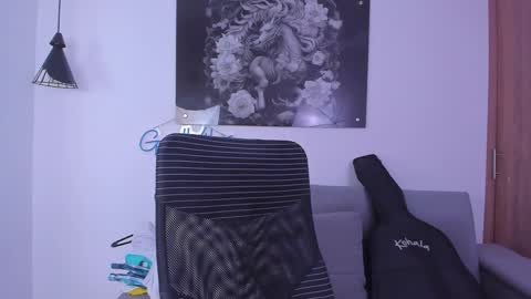 Niick online show from 01.30.25