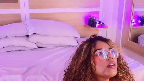 Call me Nicky online show from 12.02.25