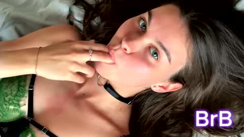 Snapshot of nika_lodge_official chatting on 10.17.25 Russian sweet baby online show from 10.17.25