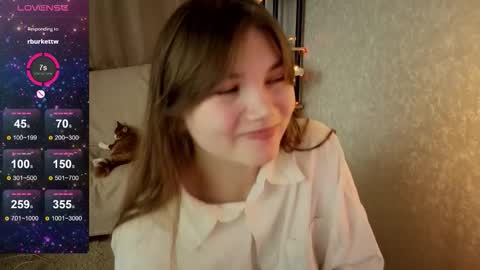 Snapshot of nika_omg chatting on 11.21.25 Nika online show from 11.21.25