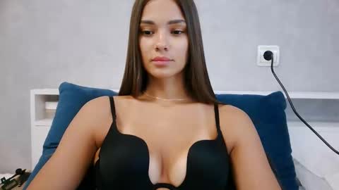Nika online show from 03.20.26