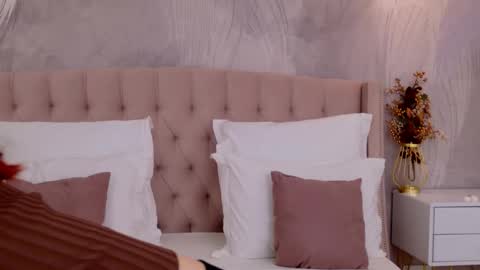 Nika online show from 11.13.25