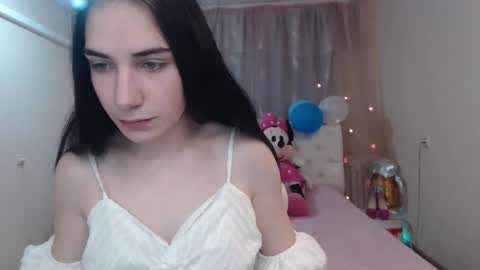 nikastarkk online show from 10.06.25
