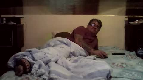 nikibutt19701970 online show from 09.28.25