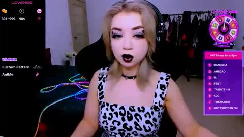 nikigoddesss online show from 04.16.26