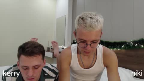 nikikerry_cum_ online show from 12.16.25