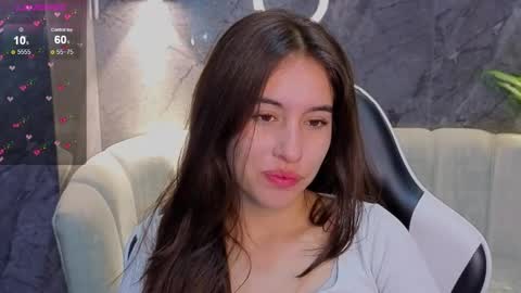 Snapshot of nikka_tx chatting on 11.30.25 Online 2200 to 600 online show from 11.30.25