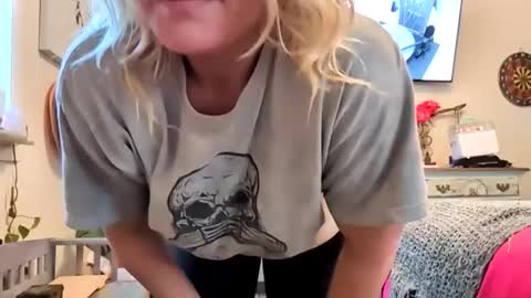 nikki32313 online show from 05.04.26