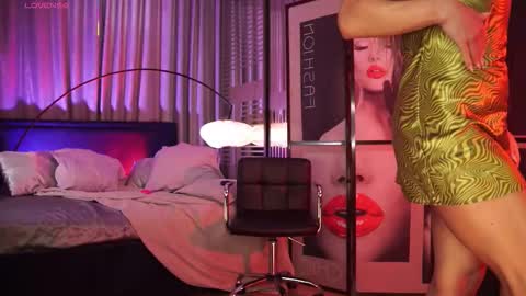 Nikki online show from 10.17.25