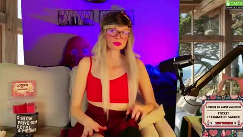 Snapshot of nikki_goldberg chatting on 03.02.26 Kitty Chatte online show from 03.02.26