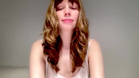 Nikki online show from 11.21.25