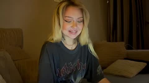 nicolette online show from 12.27.24