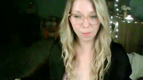 nikkib653466 online show from 03.08.26