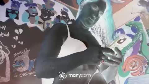 Nikkie online show from 12.19.25