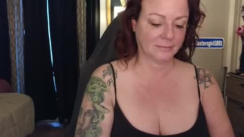 Nikki Mastersgirl1091 online show from 01.04.25