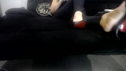 Snapshot of nikkkibabyyyy chatting on 11.16.25 Niquita Sparkles online show from 11.16.25