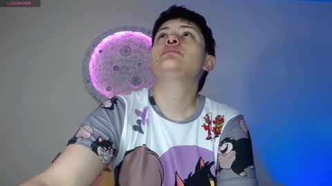 Nikky online show from 01.05.25