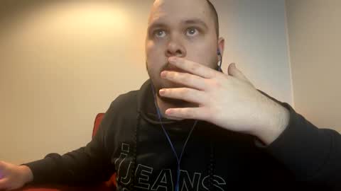 Snapshot of nikofromforest chatting on 01.25.25 nikofromforest online show from 01.25.25