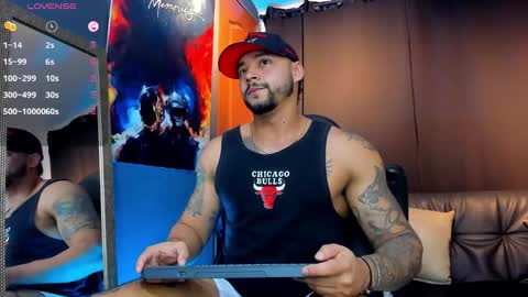 Snapshot of nikolahank1 chatting on 12.28.24 Nikola Hank online show from 12.28.24