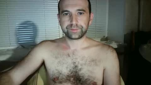 Snapshot of nikolas_vaz chatting on 11.22.25 nikolas_vaz online show from 11.22.25